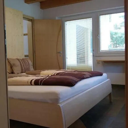 Apartment Sabine Schranz *