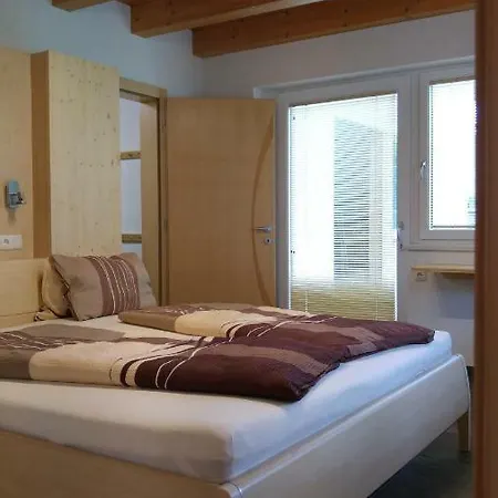 Apartment Sabine Schranz *