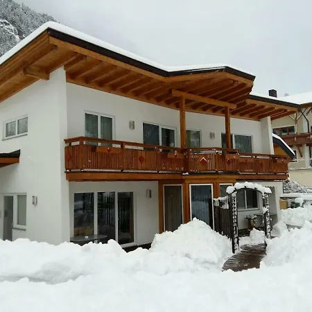 Apartment Sabine Schranz *
